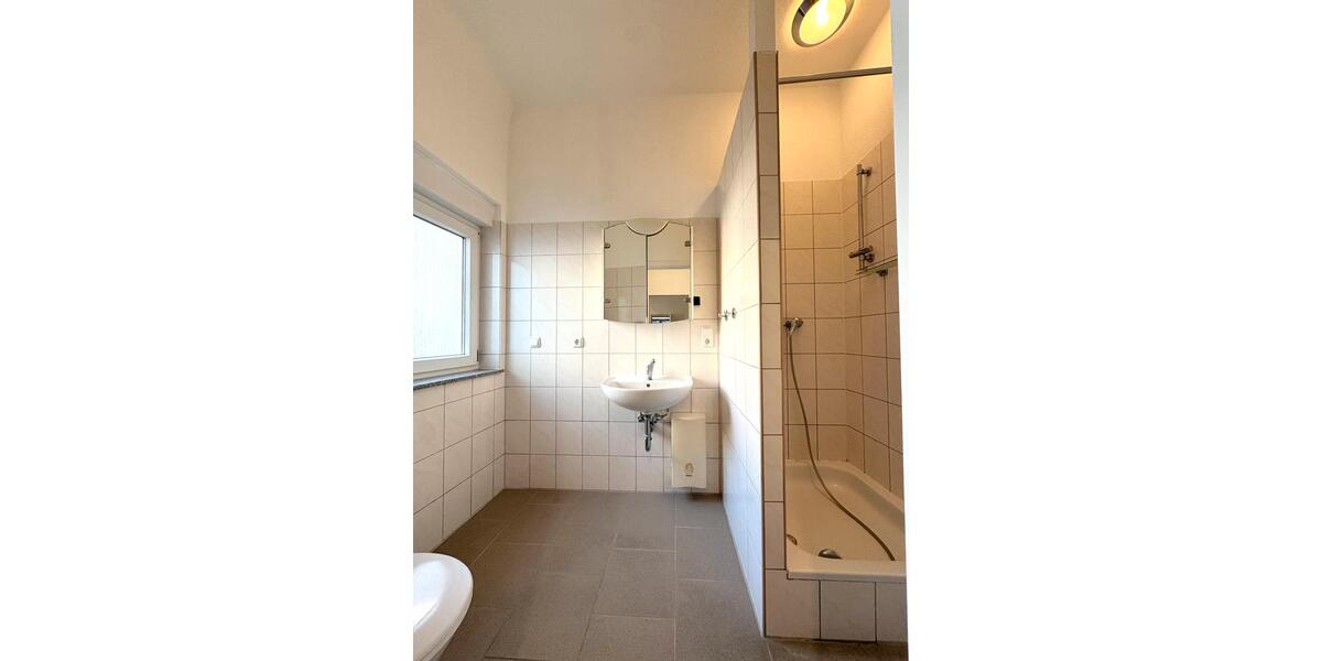 *Gemütliche 2-Zimmer-Wohnung in Leverkusen* 2 zimmer