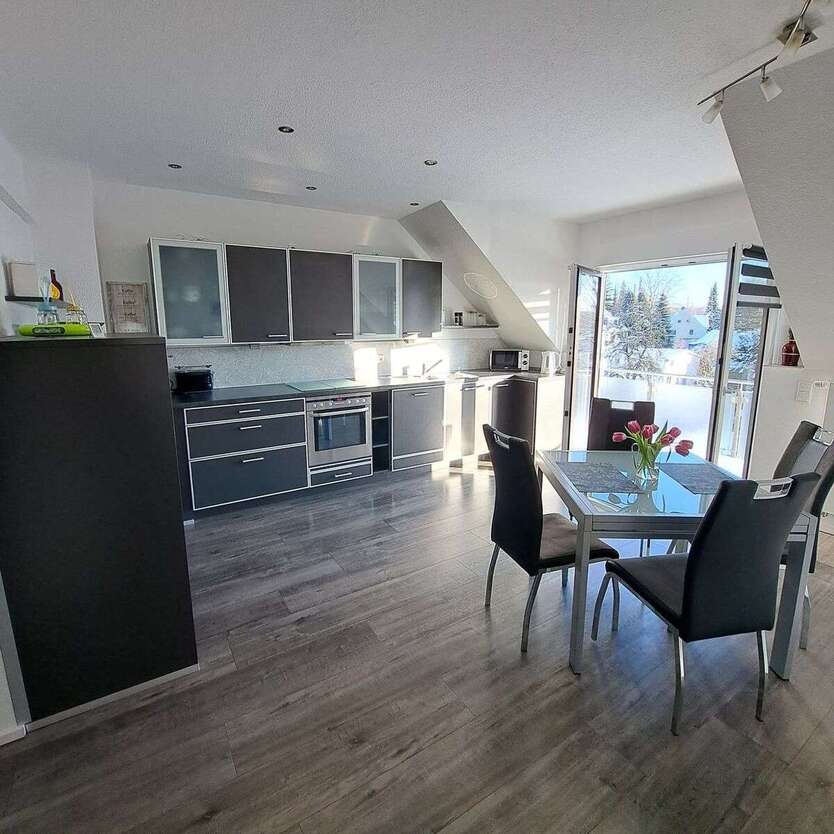 Wohnen auf Zeit in Solingen 1.800 € 3 zimmer