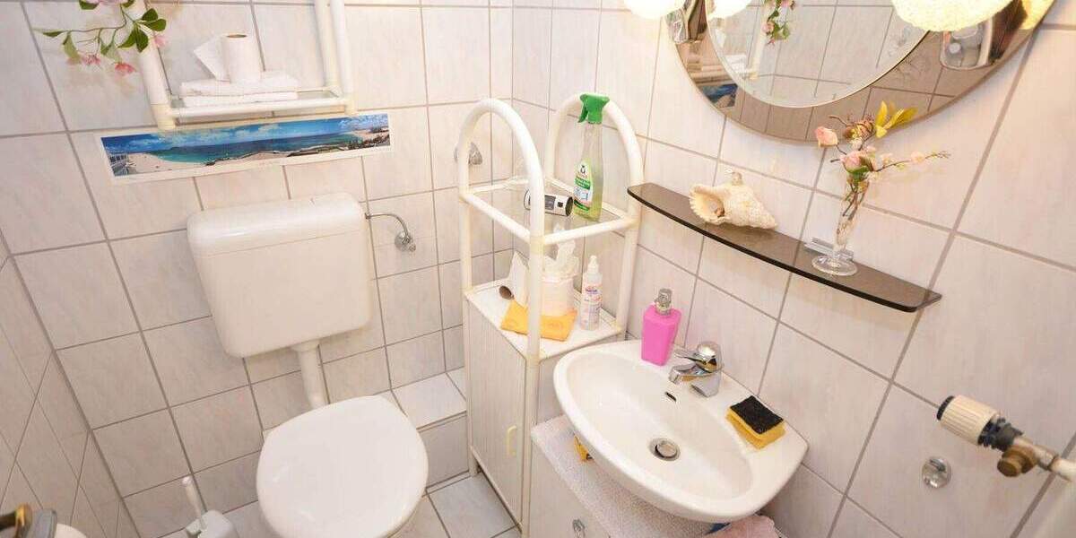 Etagenwohnung Brühl - 3 Zimmer, 100 m&sup2;, 299.000&euro; | Angebot:25748345