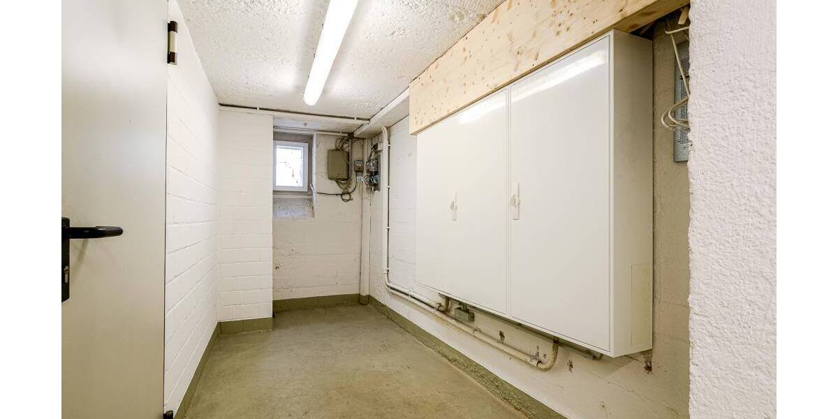 Gewerbeobjekt Leverkusen Schlebusch - 4 Zimmer, 125 m&sup2;, 349.000&euro; | Angebot:24056759