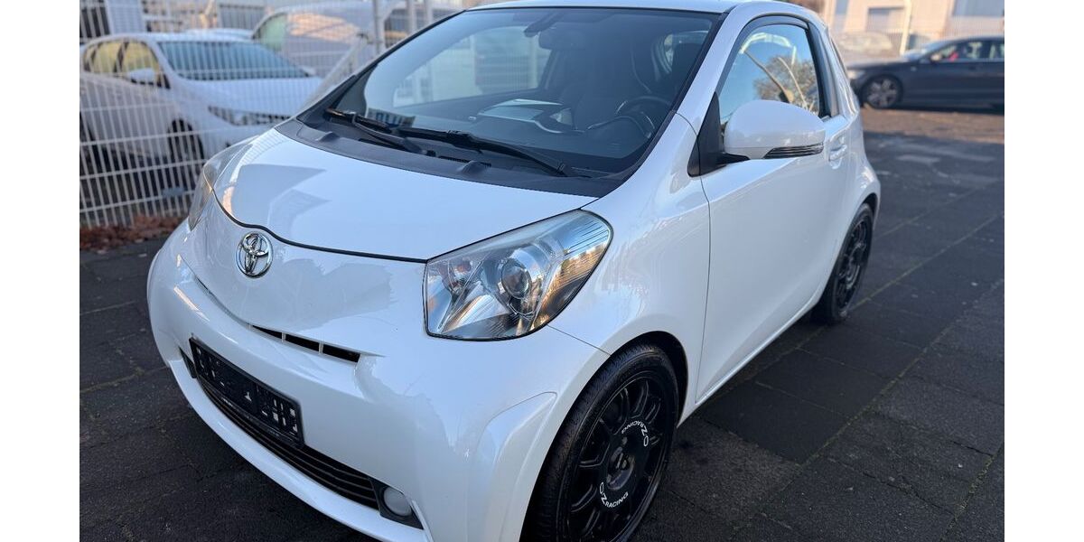Toyota IQ 131.033 km 6.900 &euro; Köln 51109