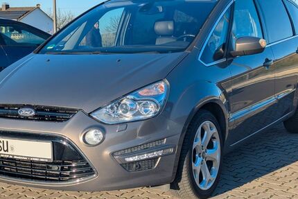 Ford S-Max 179.500 km 7.600 &euro; Neunkirchen-Seelscheid 53819