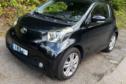 Toyota IQ 160.000 km 5.000 € Solingen 42719
