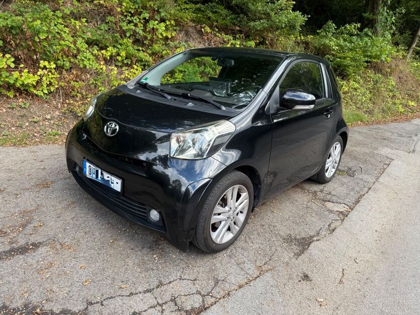 Toyota IQ 160.000 km 5.000 € Solingen 42719