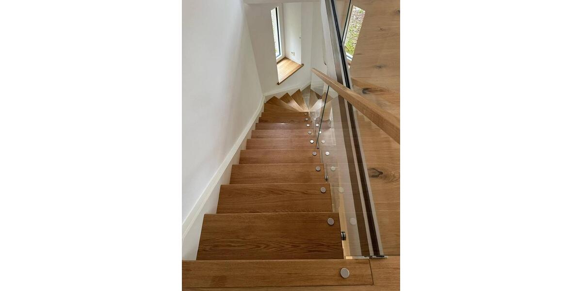 Erdgeschoßwohnung Solingen Ohligs - 4 Zimmer, 168 m&sup2;, 2.350&euro; | Angebot:25918620