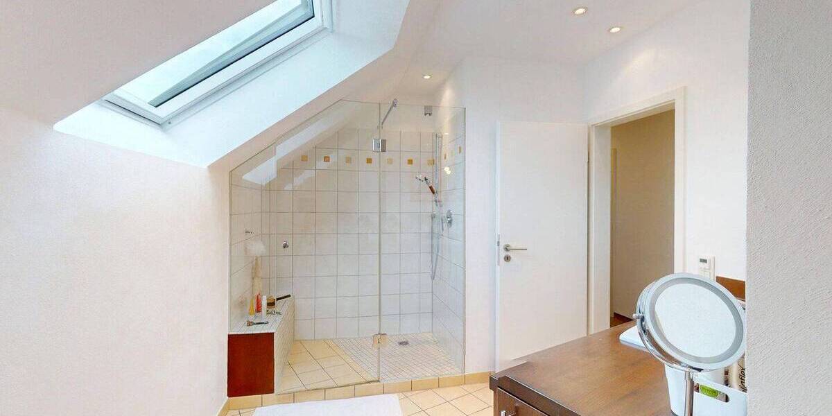 Mehrfamilienhaus, Wohnhaus Dormagen Hackenbroich - 1 Zimmer, 290 m&sup2;, 1.057.600&euro; | Angebot:26226257