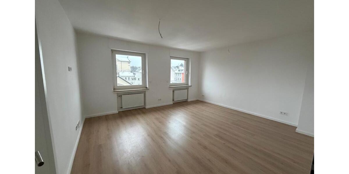 Top kernsanierte 4-Zimmer-Wohnung | 100 m² | 3. Etage 4 zimmer