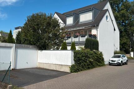 Courtagefreie 3-Zimmer-Wohnung mit Dachterrasse & Bulthaup-Küche