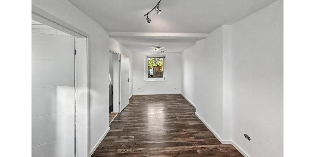 Einfamilienhaus Köln Mülheim - 4 Zimmer, 150 m&sup2;, 1.500&euro; | Angebot:26259148