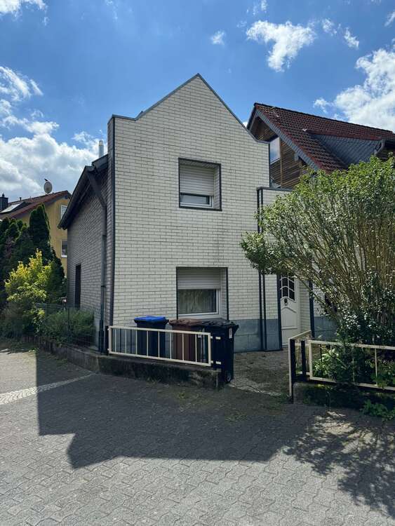 Haus zum Kaufen in Brühl 295.000 € 77.16 m²
