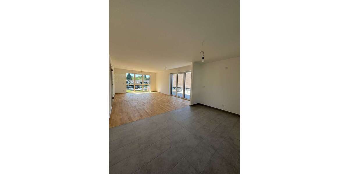 Etagenwohnung Bergisch-Neukirchen Neukirchen - 5 Zimmer, 134 m&sup2;, 1.900&euro; | Angebot:27416200