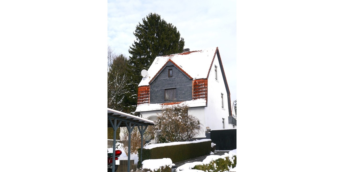 SG, freist. EFH, 5 Zi., 160m² Wfl., 747 GrSt., 2x Doppel-Grg.+CP, Keller, Terr. Stellpl. 5 zimmer